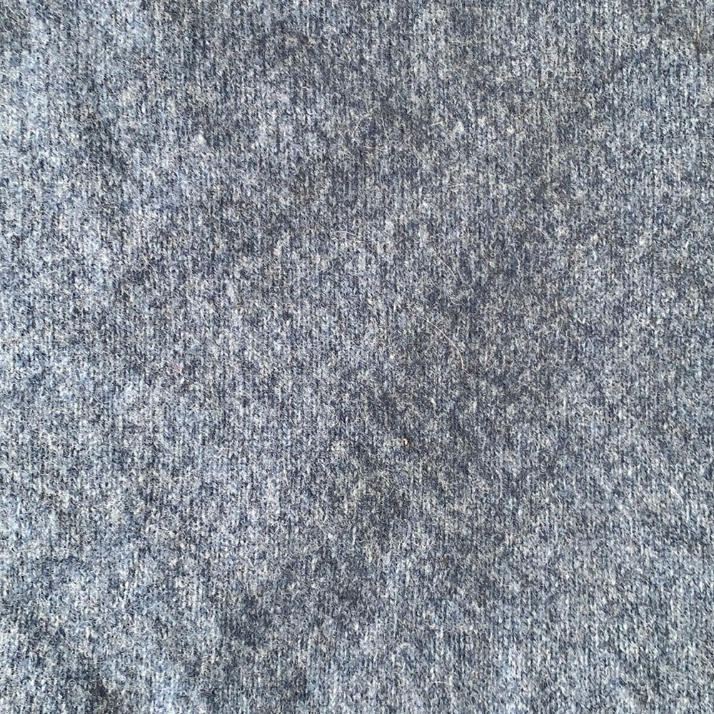 Sweater - Picture 5 of 5